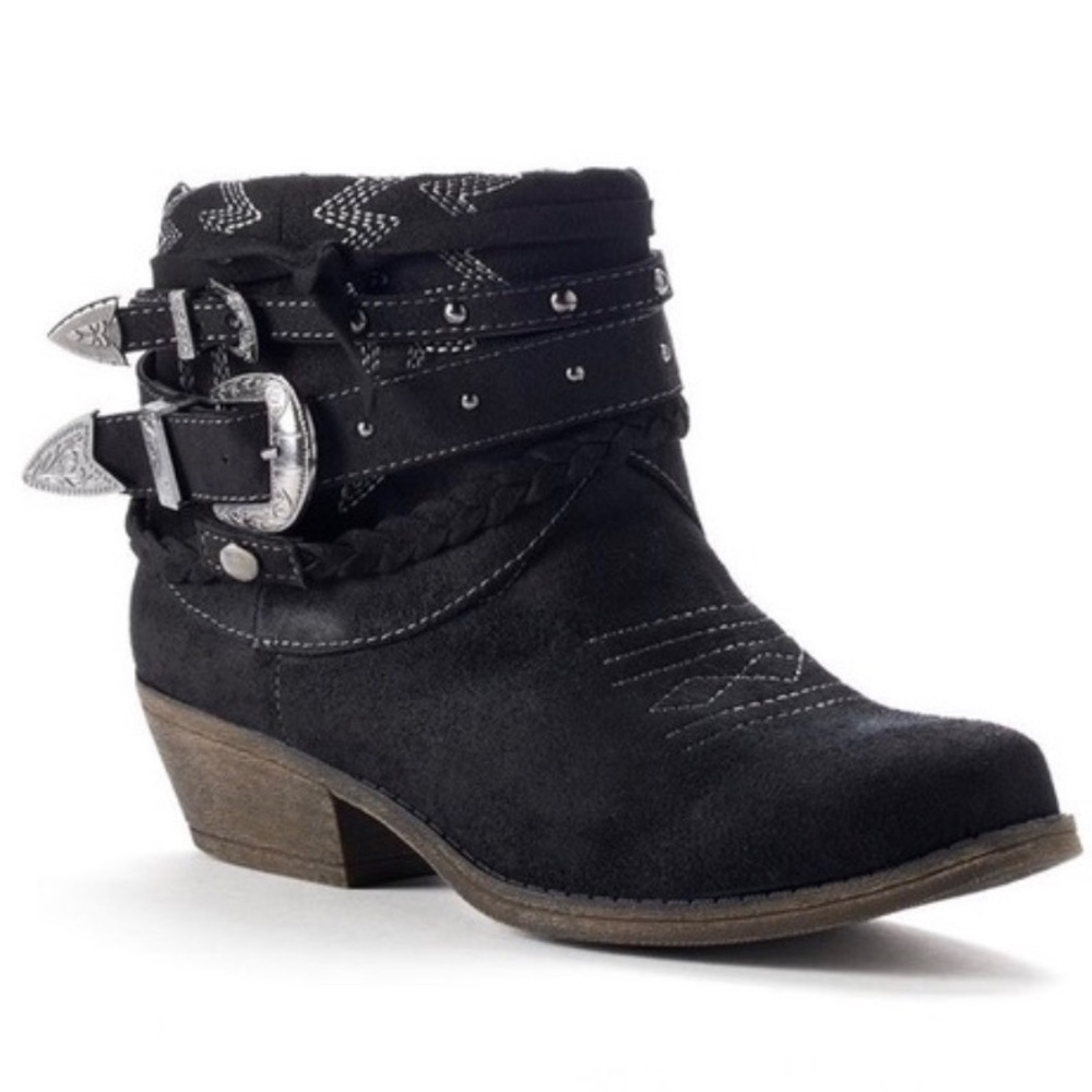 Sugar Timbers Women’s Black Ankle Booties 6 1/2M